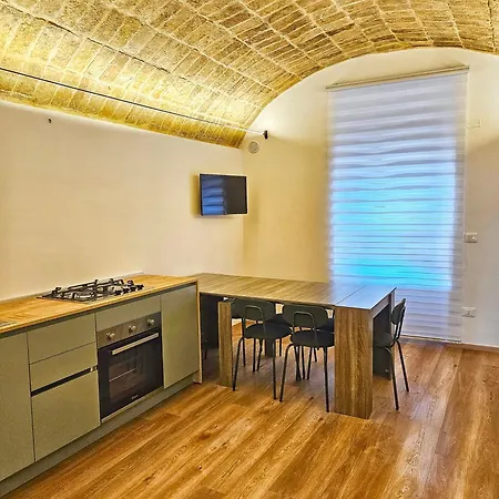 Maison Moni *