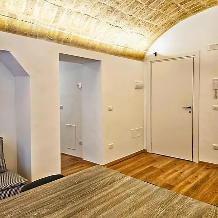 Maison Moni *