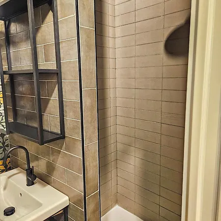 Maison Moni Apartment Vasto