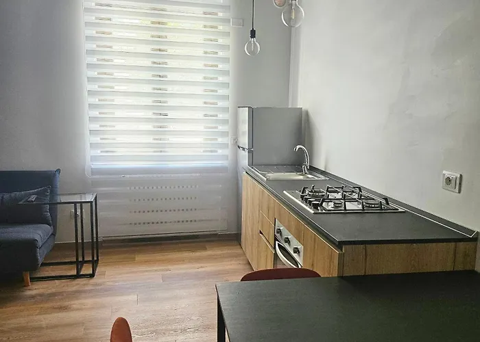 Maison Moni Apartamento Vasto